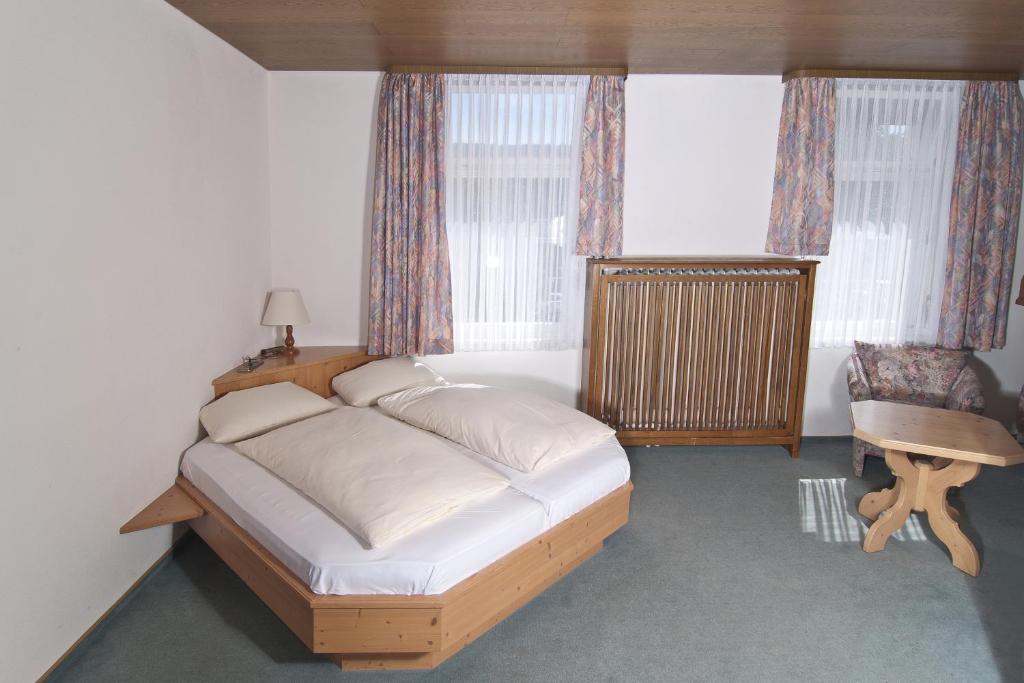 Action Forest Hotel - Kletterwald - Lasertag - Naehe Badeparadies Titisee-Neustadt Rom bilde