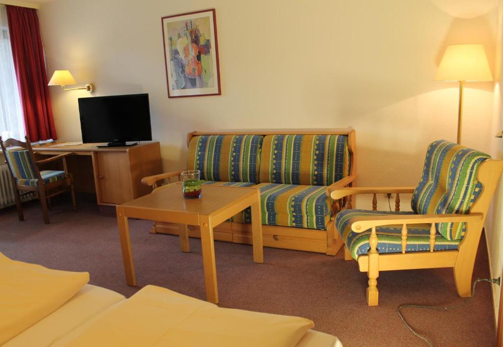 Action Forest Hotel - Kletterwald - Lasertag - Naehe Badeparadies Titisee-Neustadt Rom bilde